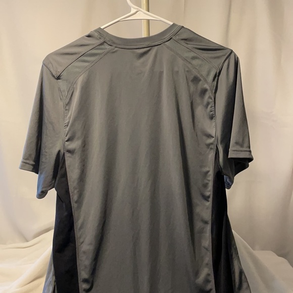 Nike LiveStrong Grey Sz.Sm. - Picture 7 of 14